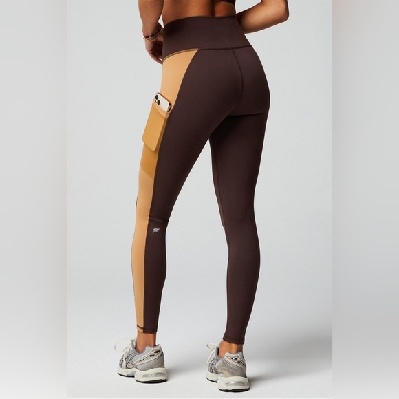 Fabletics | On-The-Go PowerHold® High-Waisted Legging in Cacao/Quicksand Size XL - Picture 2 of 7